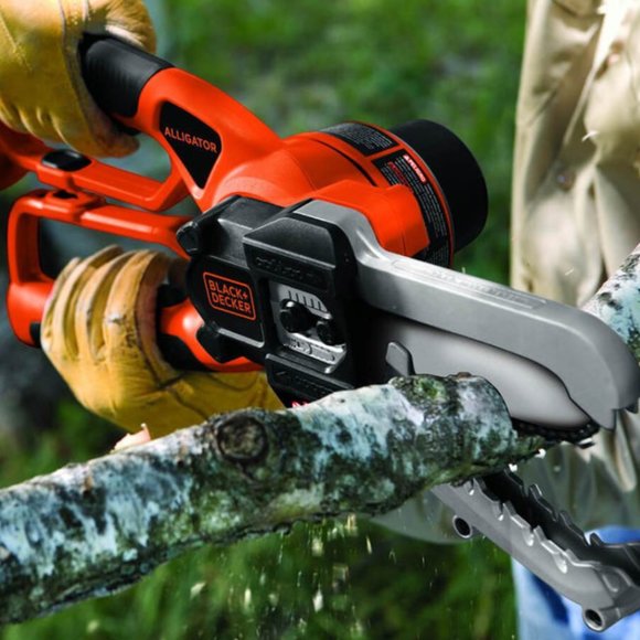 Black and decker tree branch chainsaw - Picture 2 of 3